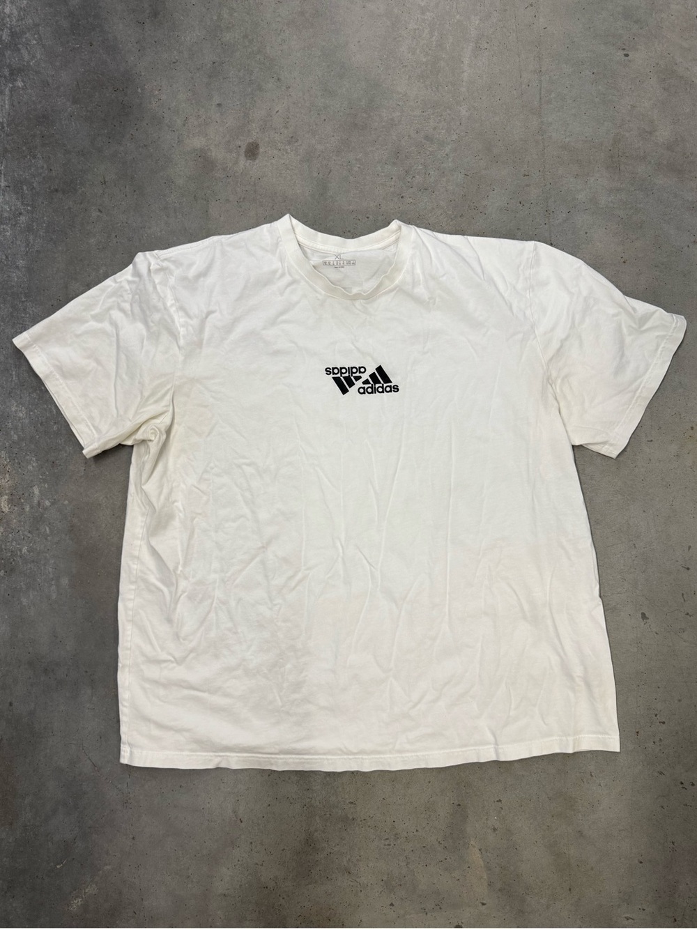 Adidas Men’s XL White Graphic T-Shirt Multilingual Logo Handshake Tee